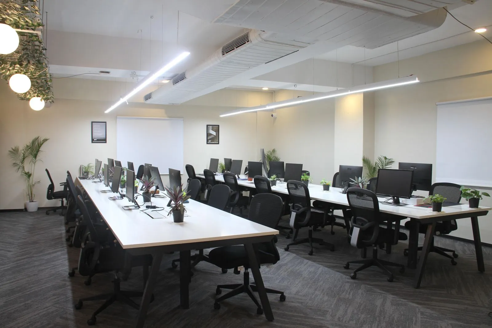Office Space in NH8 Road Gurgaon